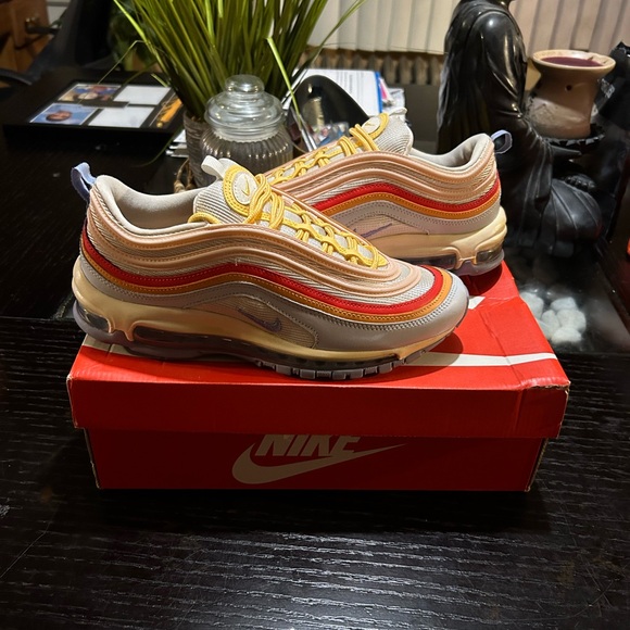 WMNS Nike Air Max 97 Grey Light Thistle (Women’s size) - Picture 2 of 5